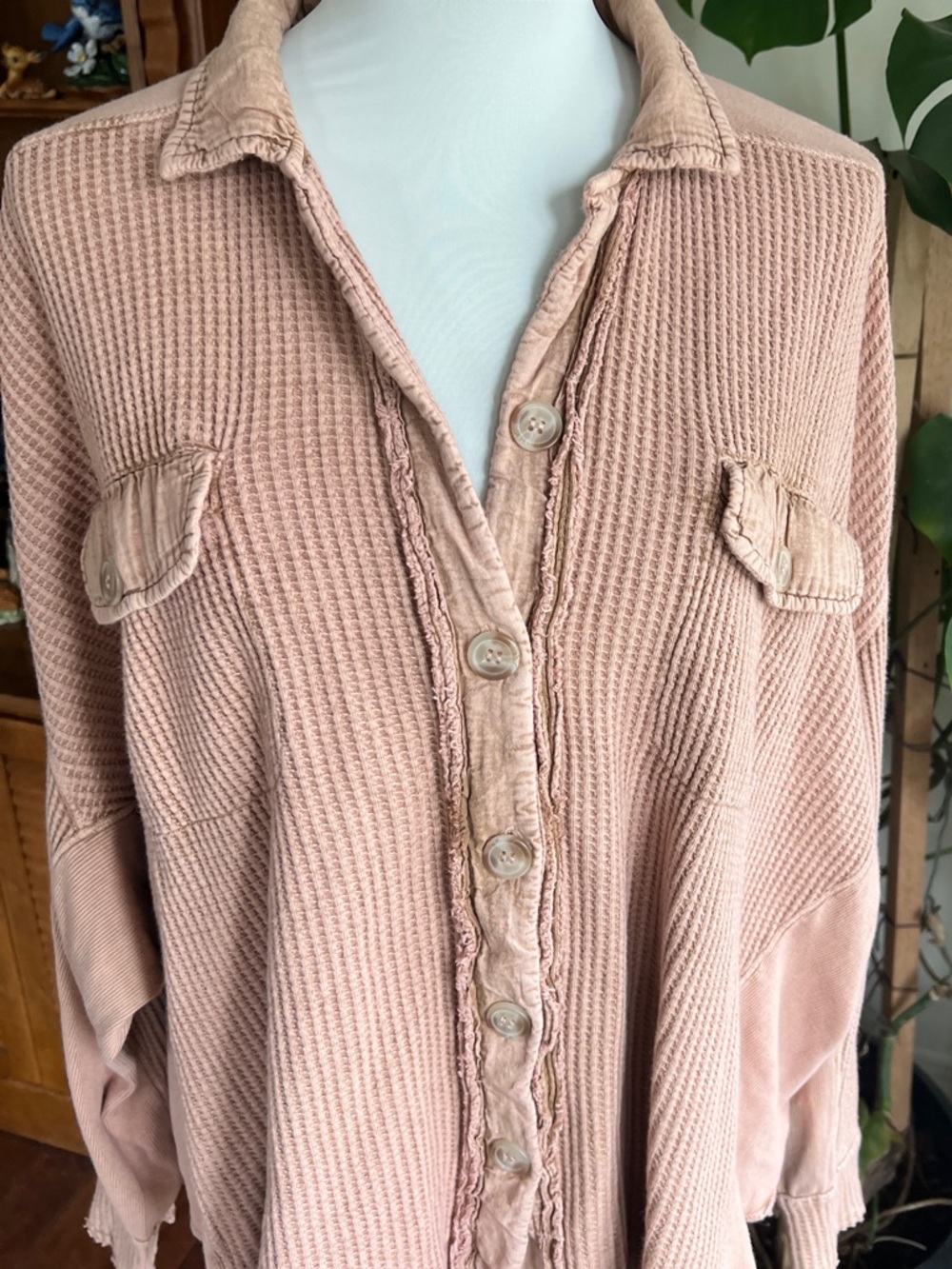 Free People Scout Bunny Dusty Rose Button-Up Waffle Knit Shacket Oversized XS - Picture 5 of 13